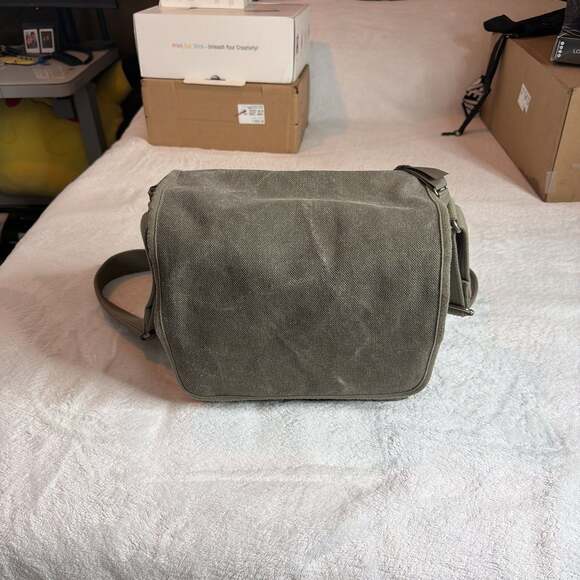 Think Tank Other - Think Tank Retrospective 10 Pinestone Cotton Canvas Camera Shoulder Bag